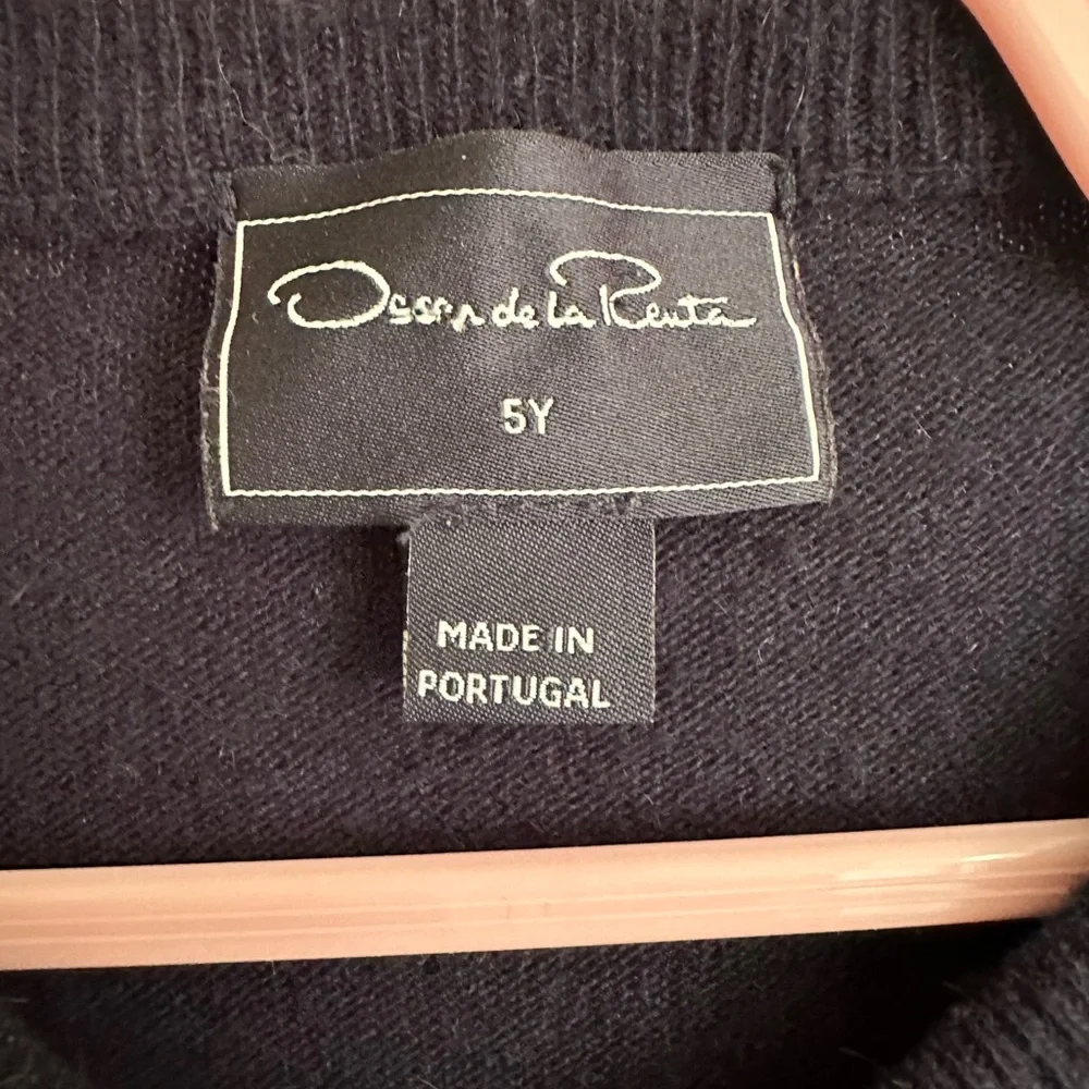 Oscar de la Renta Knit Sweater, kids size 5 - Picture 3 of 6